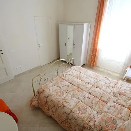 Couette-café Lula 3*